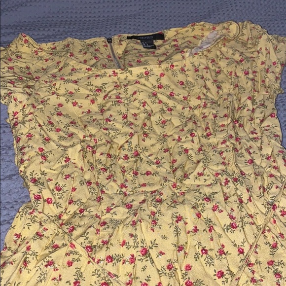 Dress - Picture 3 of 4